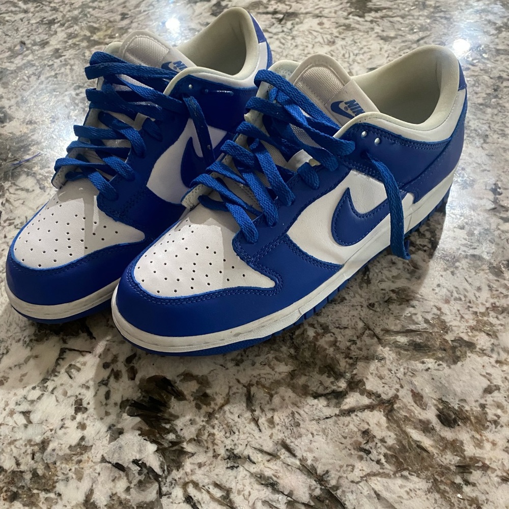 Kentucky blue Nike dunks